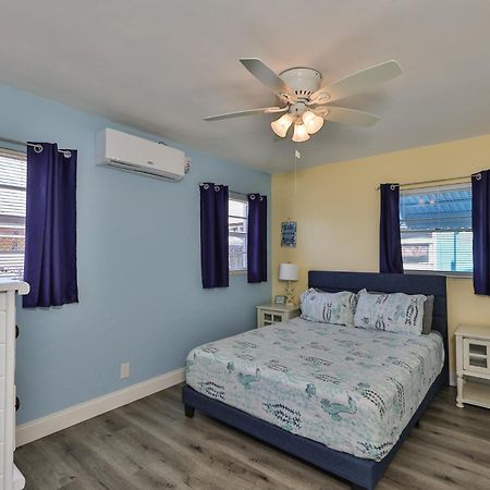 Gorgeous Beach Condo سانت بطرسبرج المظهر الخارجي الصورة